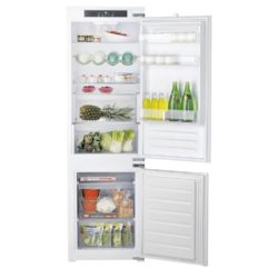 Hotpoint Ultima HM7030ECAAO3 Built In Fridge Freezer